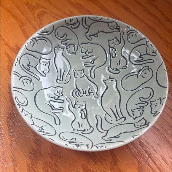 Signature Other - Cat Bowl Stoneware with embossed graphics - brand new